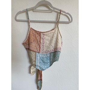 *NWT* Altar’d State Bandana Tie Back Strapless Top size Small